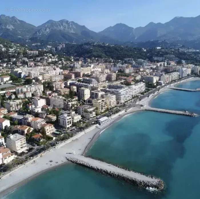 Appartement à ROQUEBRUNE-CAP-MARTIN
