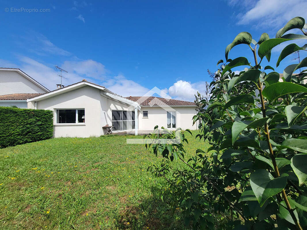 Maison à MERIGNAC