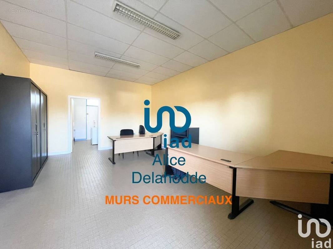 Photo 1 - Commerce à CAMIERS
