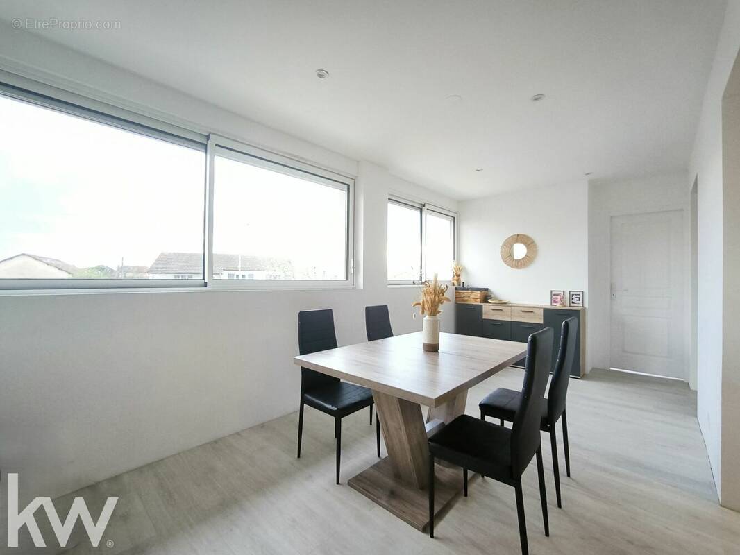 Appartement à CHASSIEU