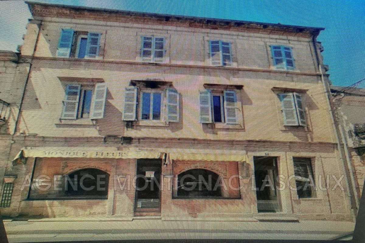 Maison à MONTIGNAC