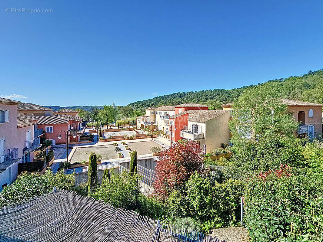 Appartement à CALLIAN