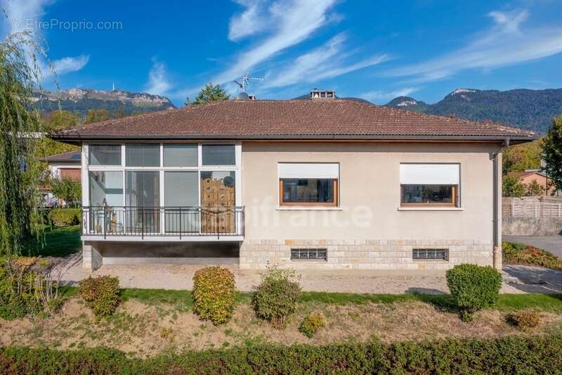 Maison à GEX