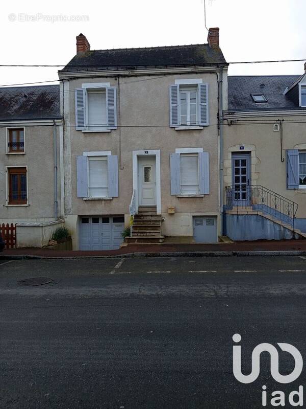 Photo 1 - Maison à FRESNAY-SUR-SARTHE