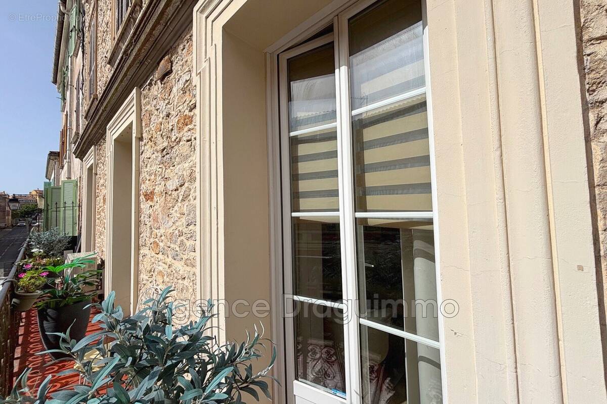 Appartement à DRAGUIGNAN