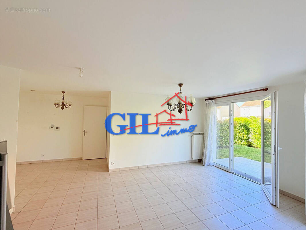 Appartement à NANDY