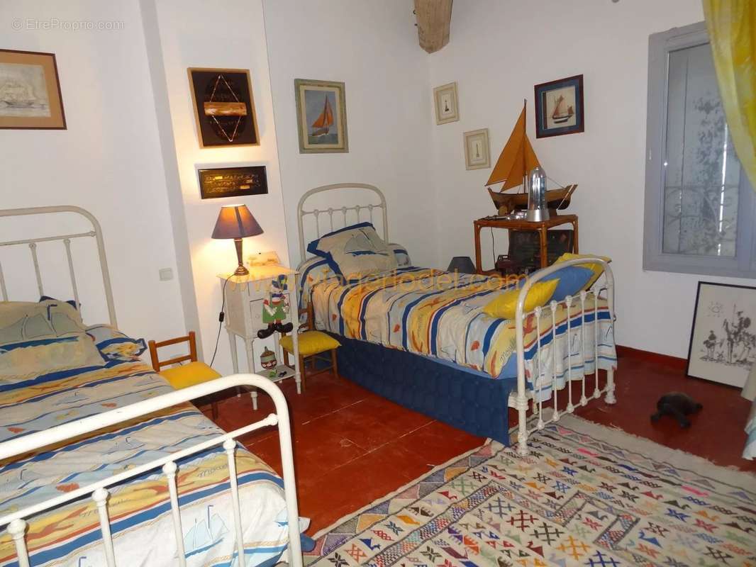 Maison à PUIMISSON