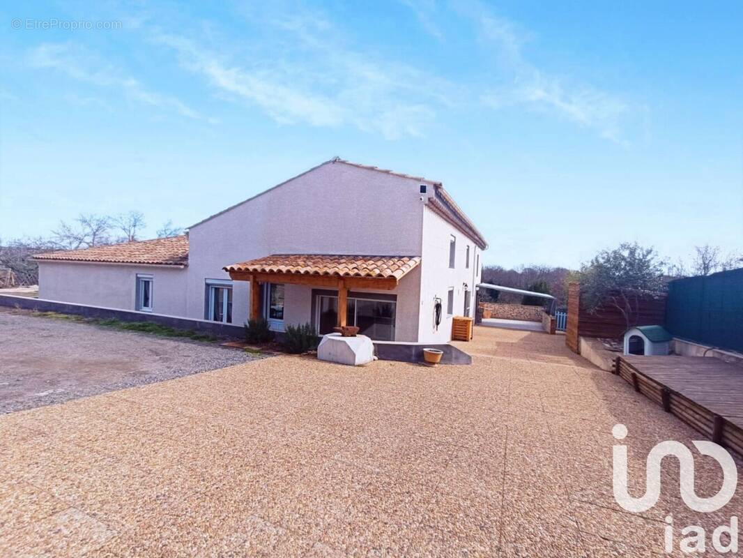 Photo 1 - Maison à SAINT-THIBERY