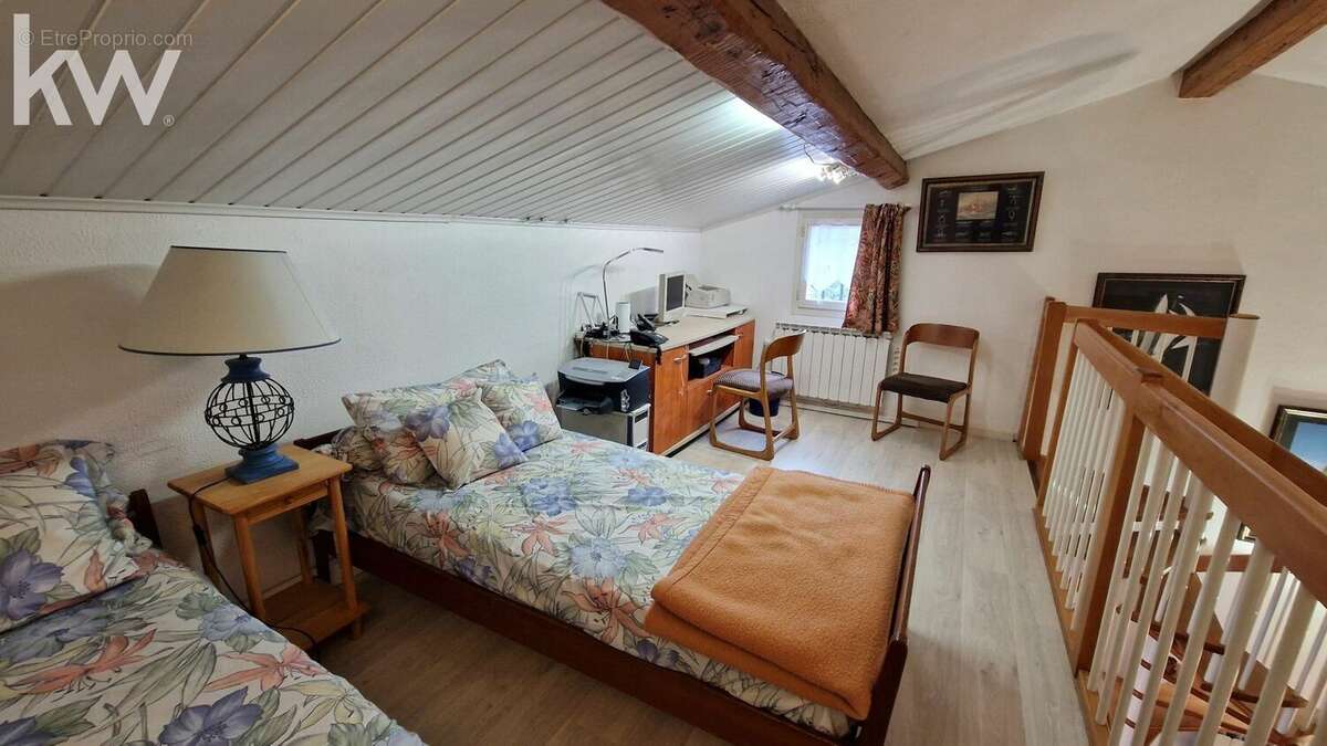 Maison à FORCALQUEIRET