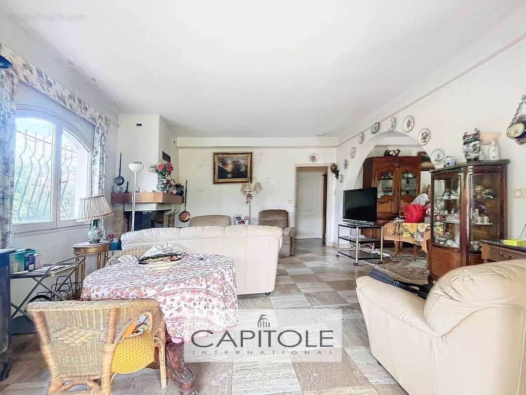 Maison à ANTIBES