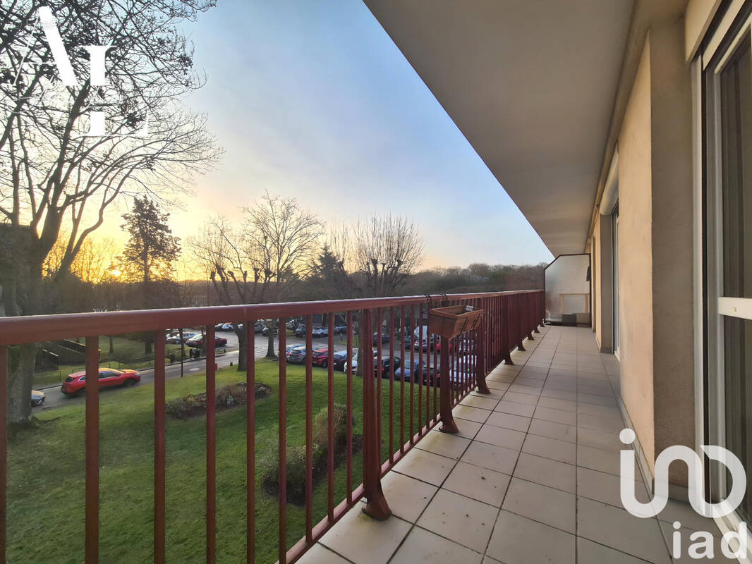 Photo 1 - Appartement à VELIZY-VILLACOUBLAY