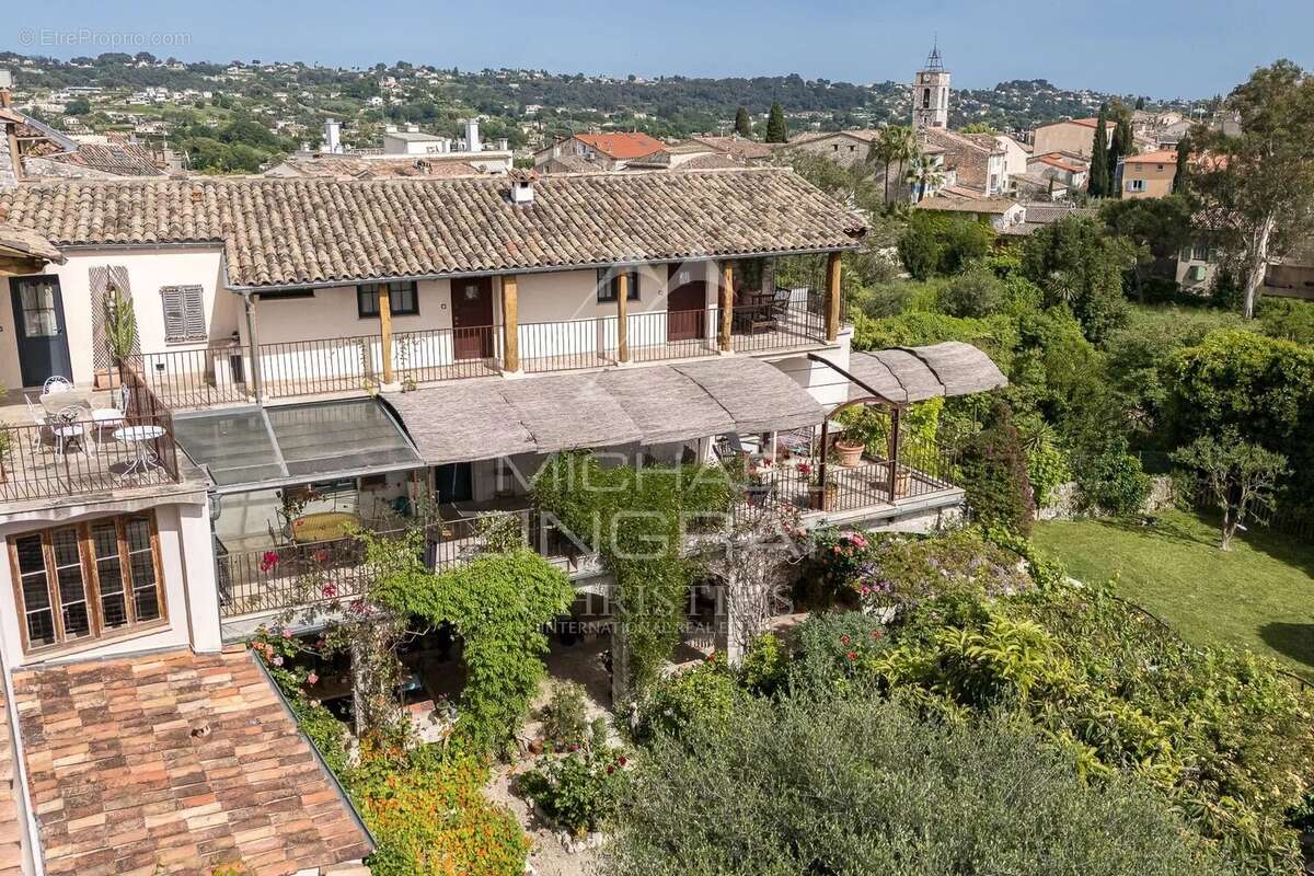 Maison à LA COLLE-SUR-LOUP