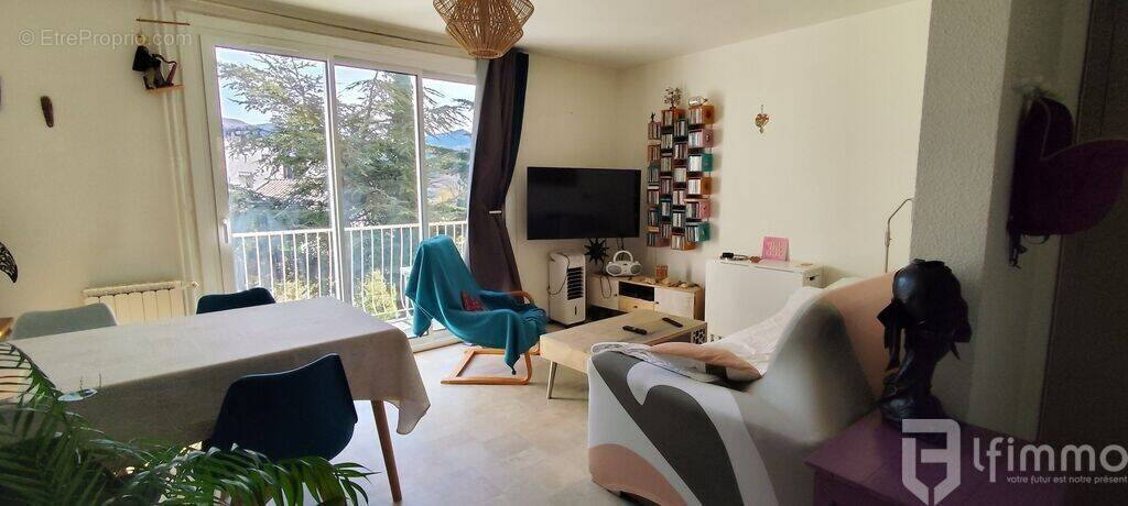 Appartement à CHATEAU-ARNOUX-SAINT-AUBAN