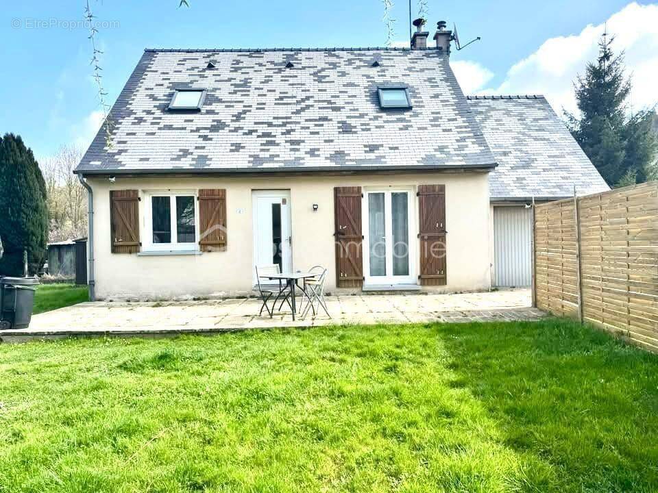 Maison à VILLERS-COTTERETS
