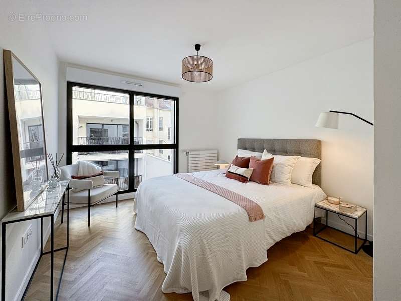 Appartement à SURESNES