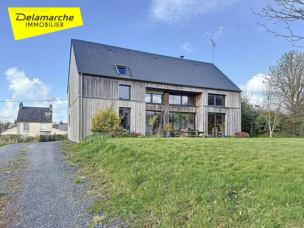 Maison à PERCY