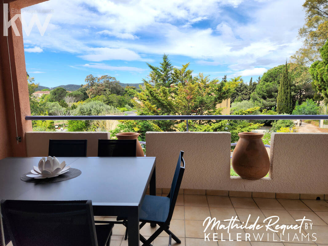 Appartement à BORMES-LES-MIMOSAS