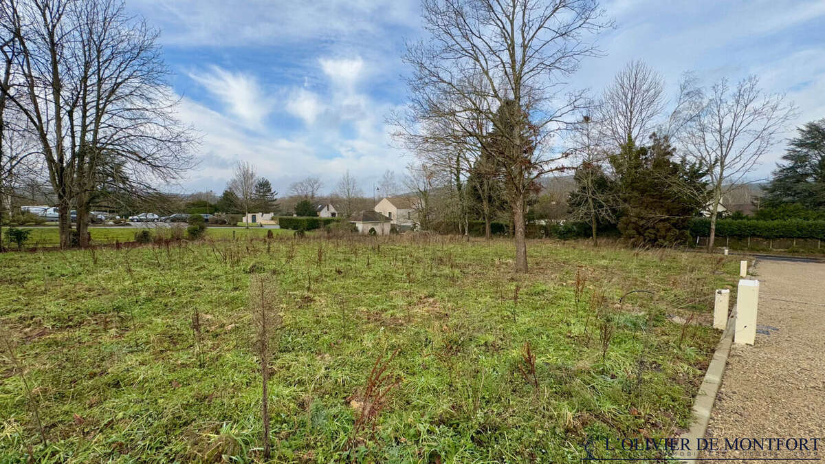 Terrain à CHEVREUSE