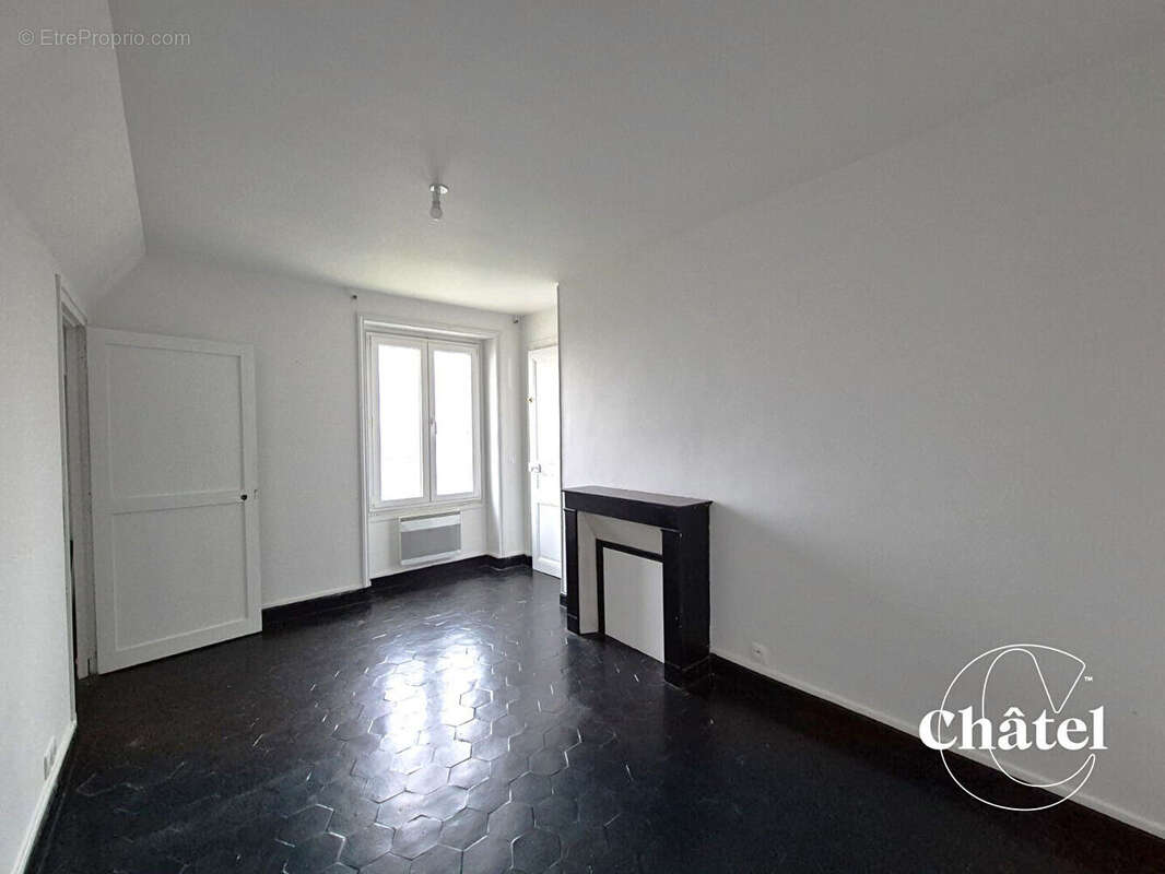 Appartement à SAINT-MAXIMIN