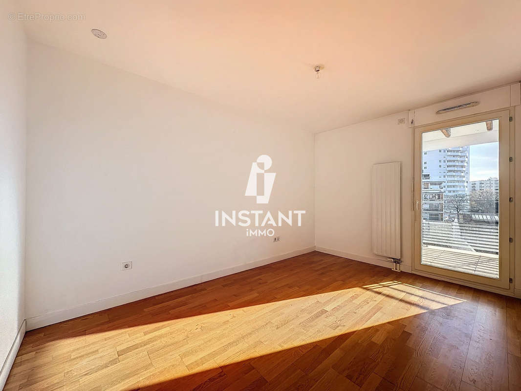 Appartement à MAISONS-ALFORT