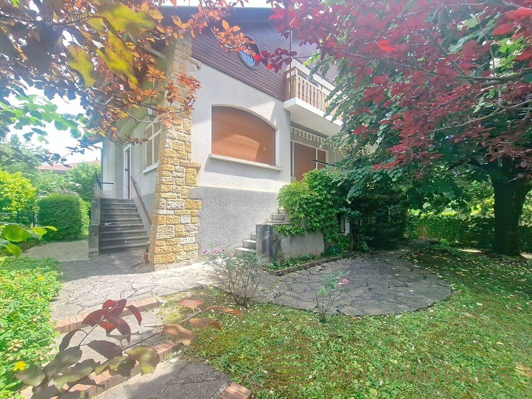 Maison à CORENC
