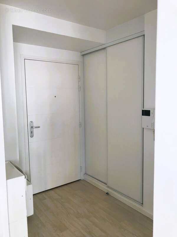 Appartement à FONTENAY-LE-FLEURY