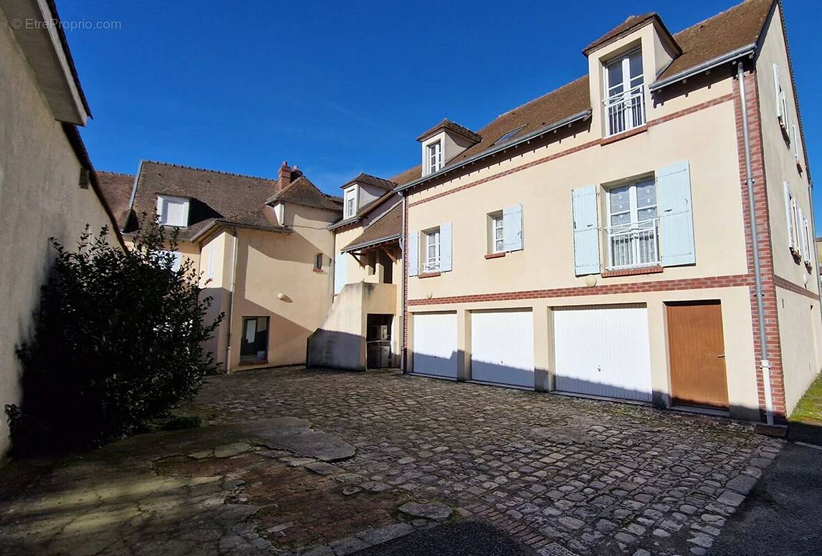 Appartement à MAINTENON