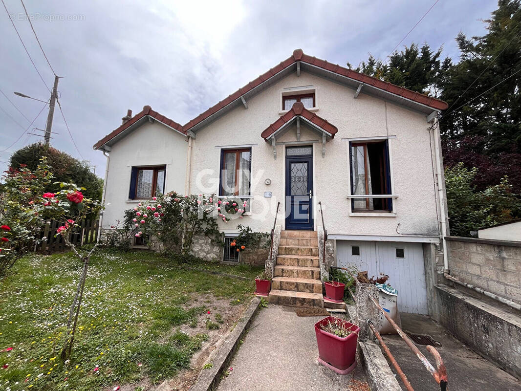 Maison à MORET-SUR-LOING