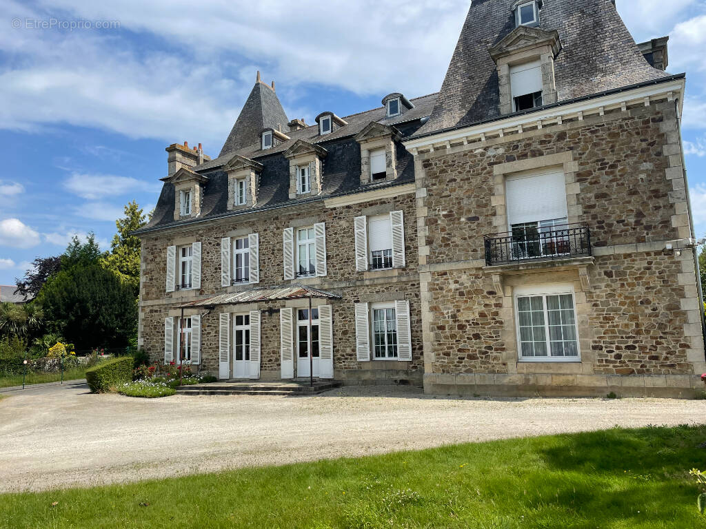 Appartement à LAMBALLE