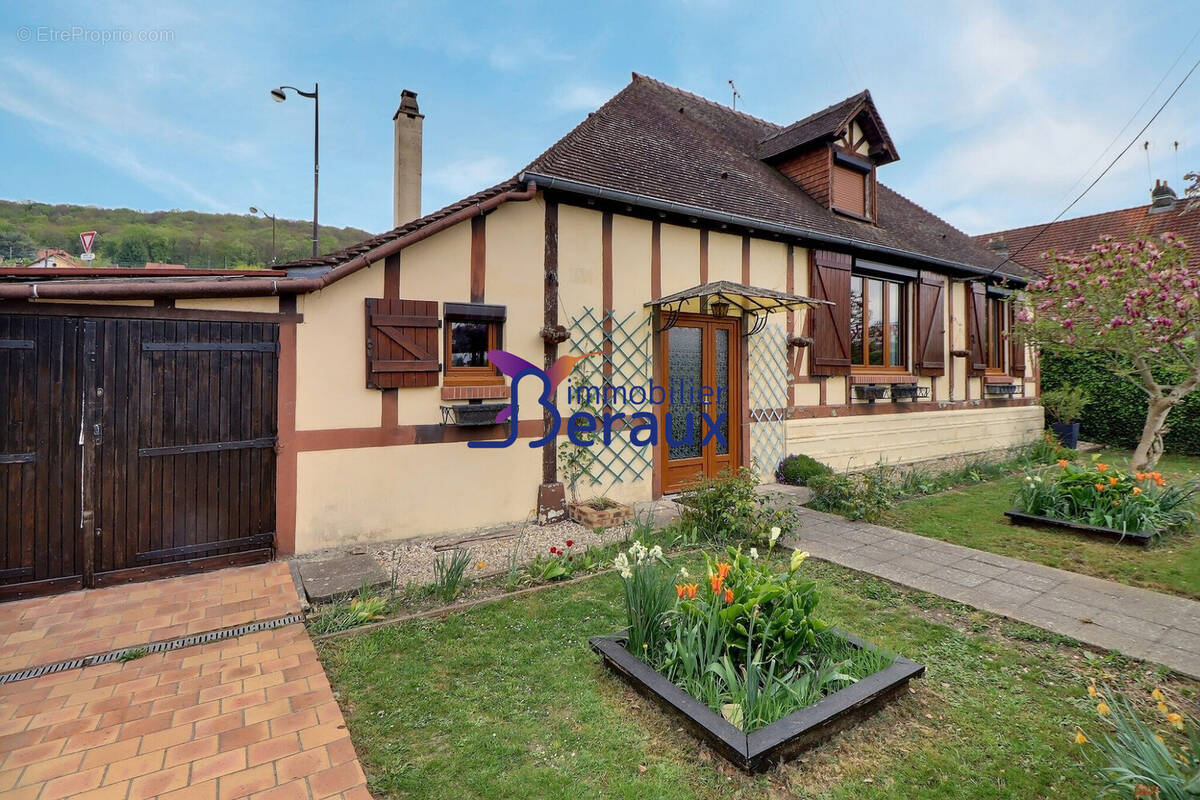 Maison à LE TRAIT