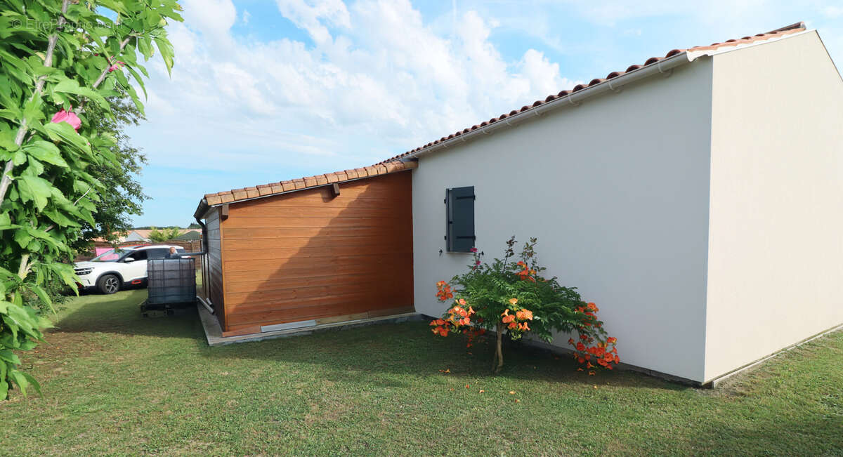 Maison à SEMUSSAC