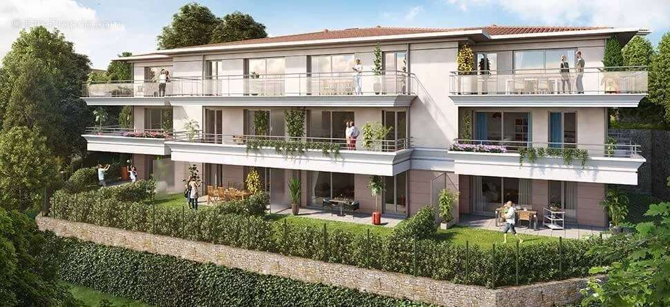 Appartement à LE CANNET
