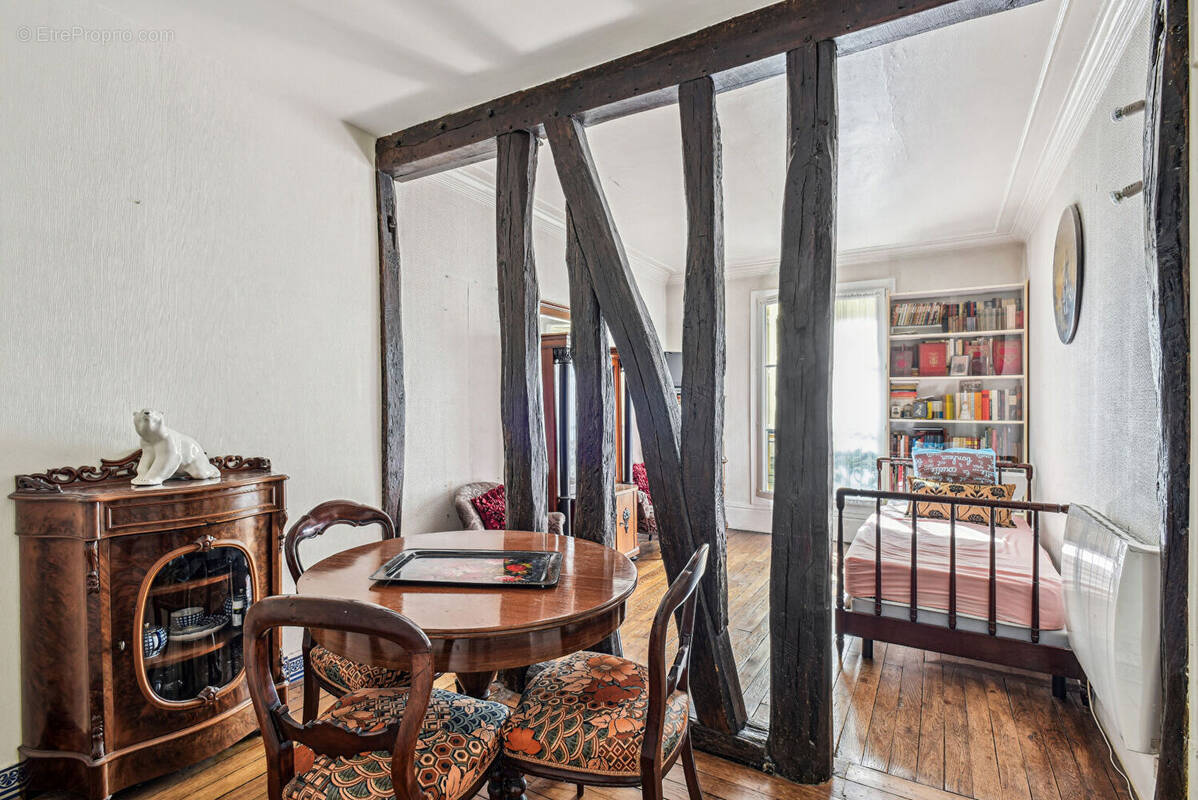 Appartement à PARIS-5E