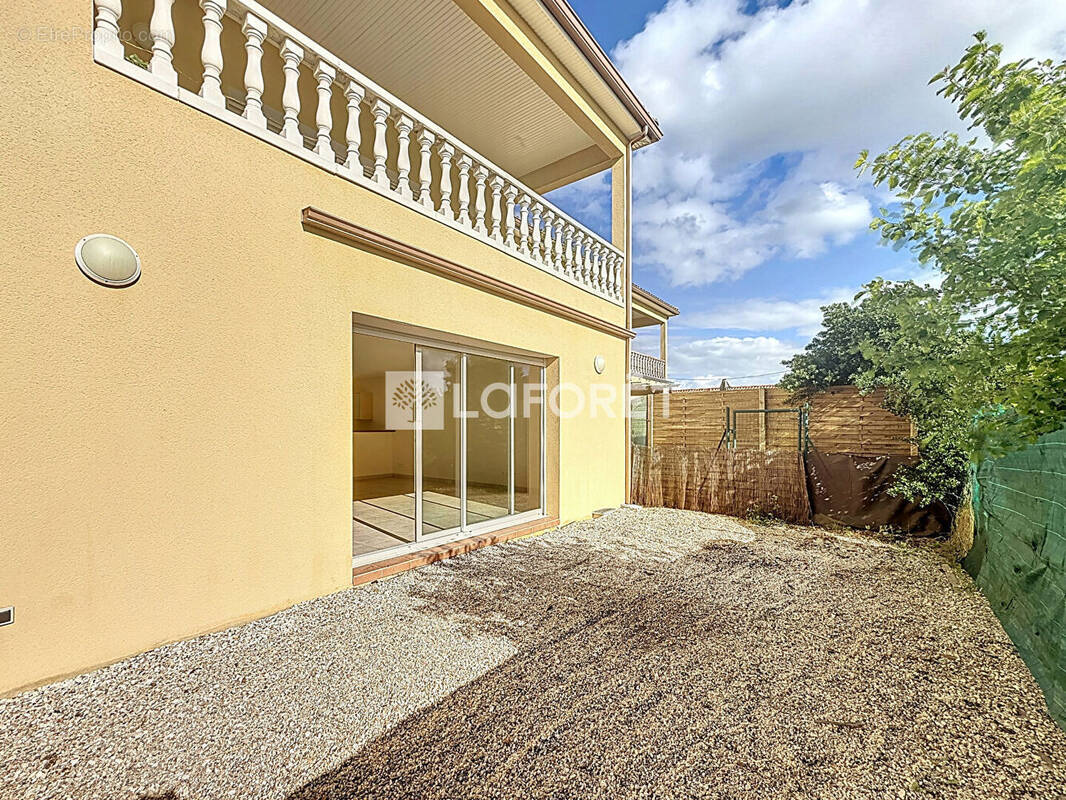 Appartement à MONTECH