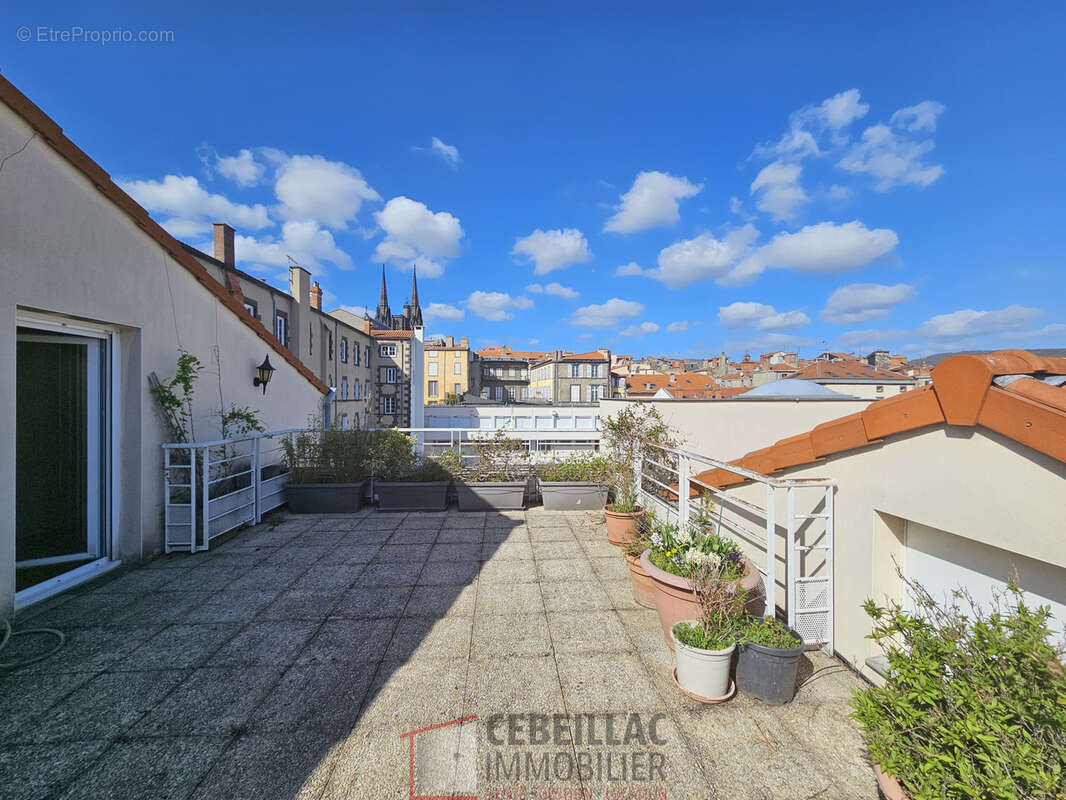 Appartement à CLERMONT-FERRAND