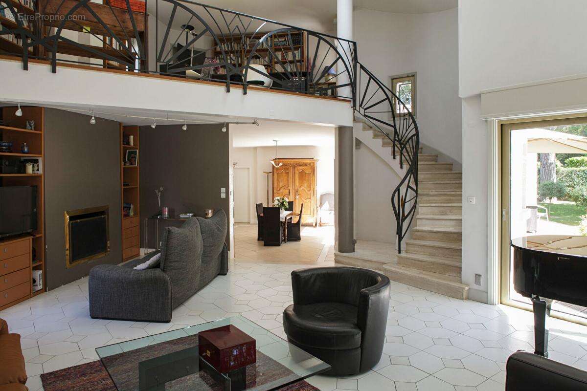 Maison à ECULLY