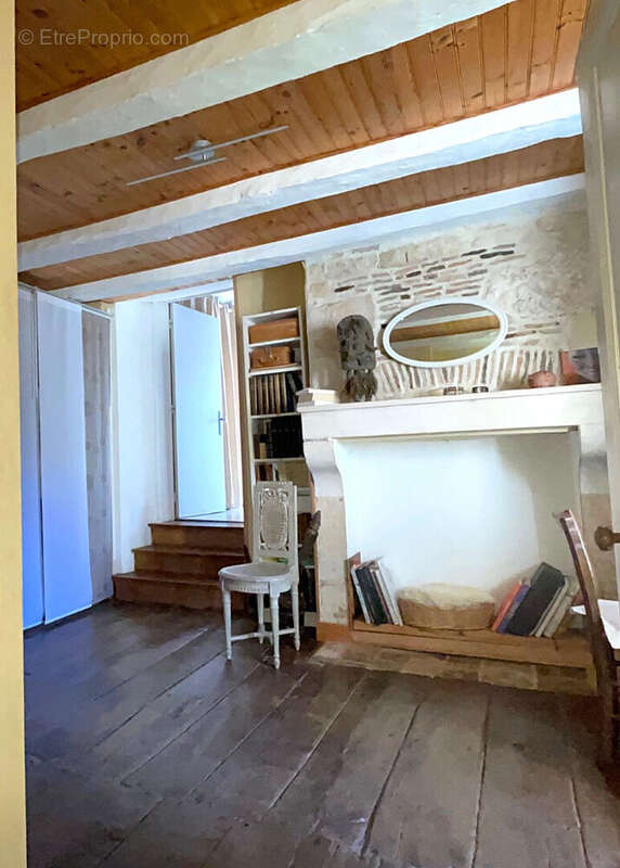 Maison à POUILLE