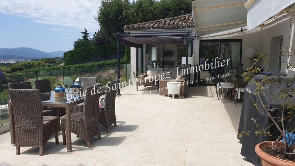Maison à GRIMAUD