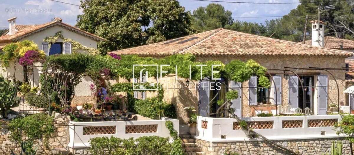 Maison à ANTIBES