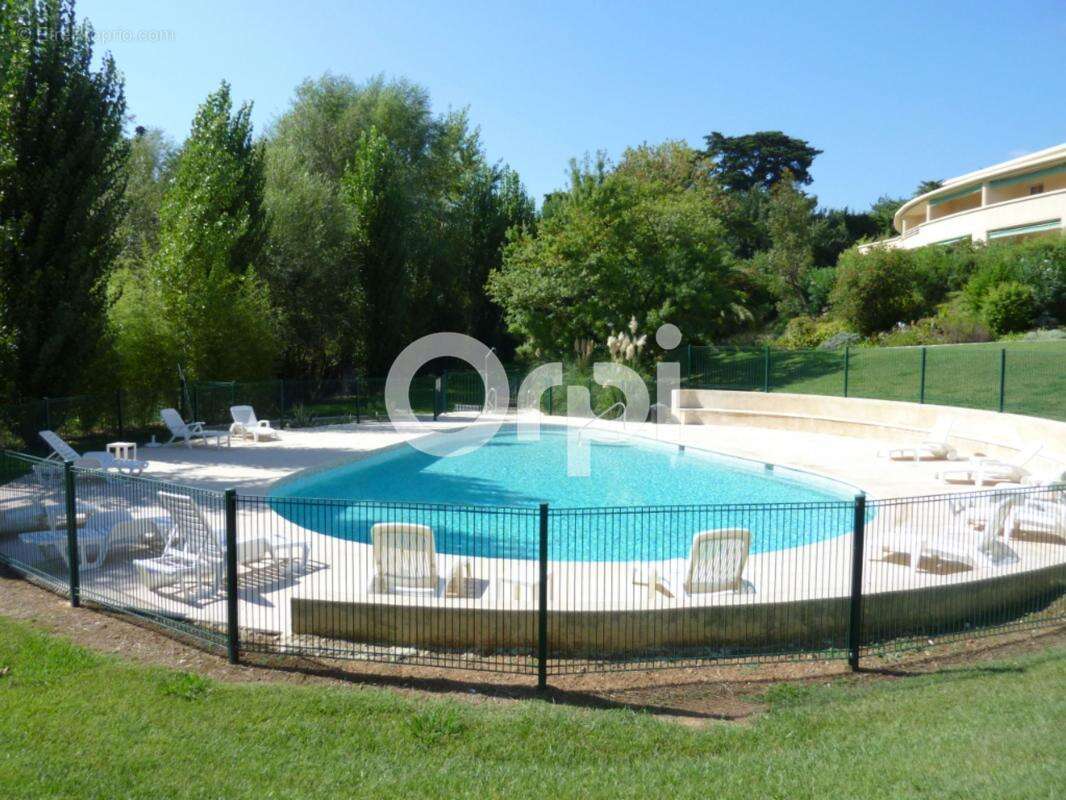 Appartement à MANDELIEU-LA-NAPOULE