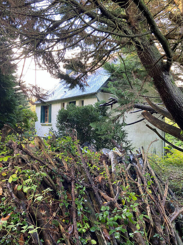 Maison à BRIEC