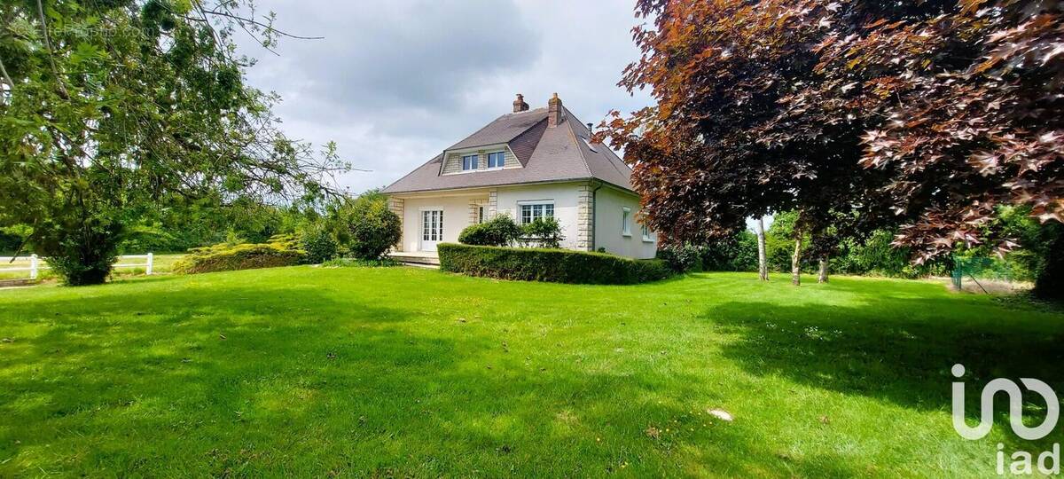 Photo 1 - Maison à YEVRES