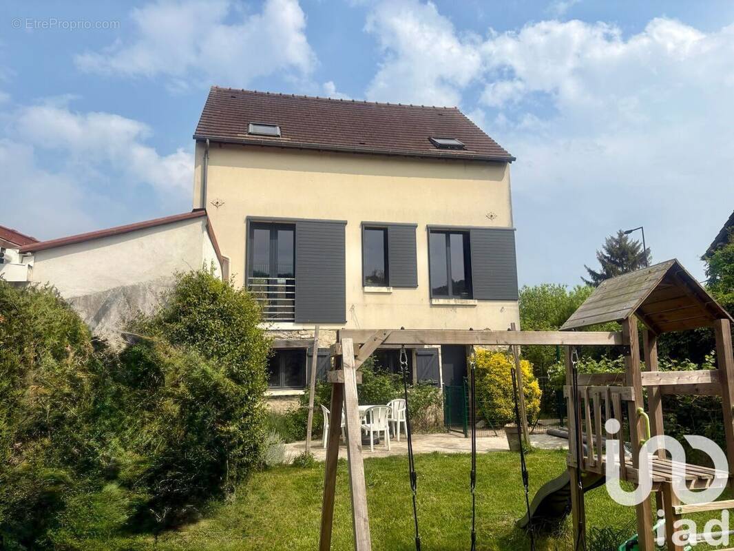 Photo 1 - Maison à PONT-SAINTE-MAXENCE