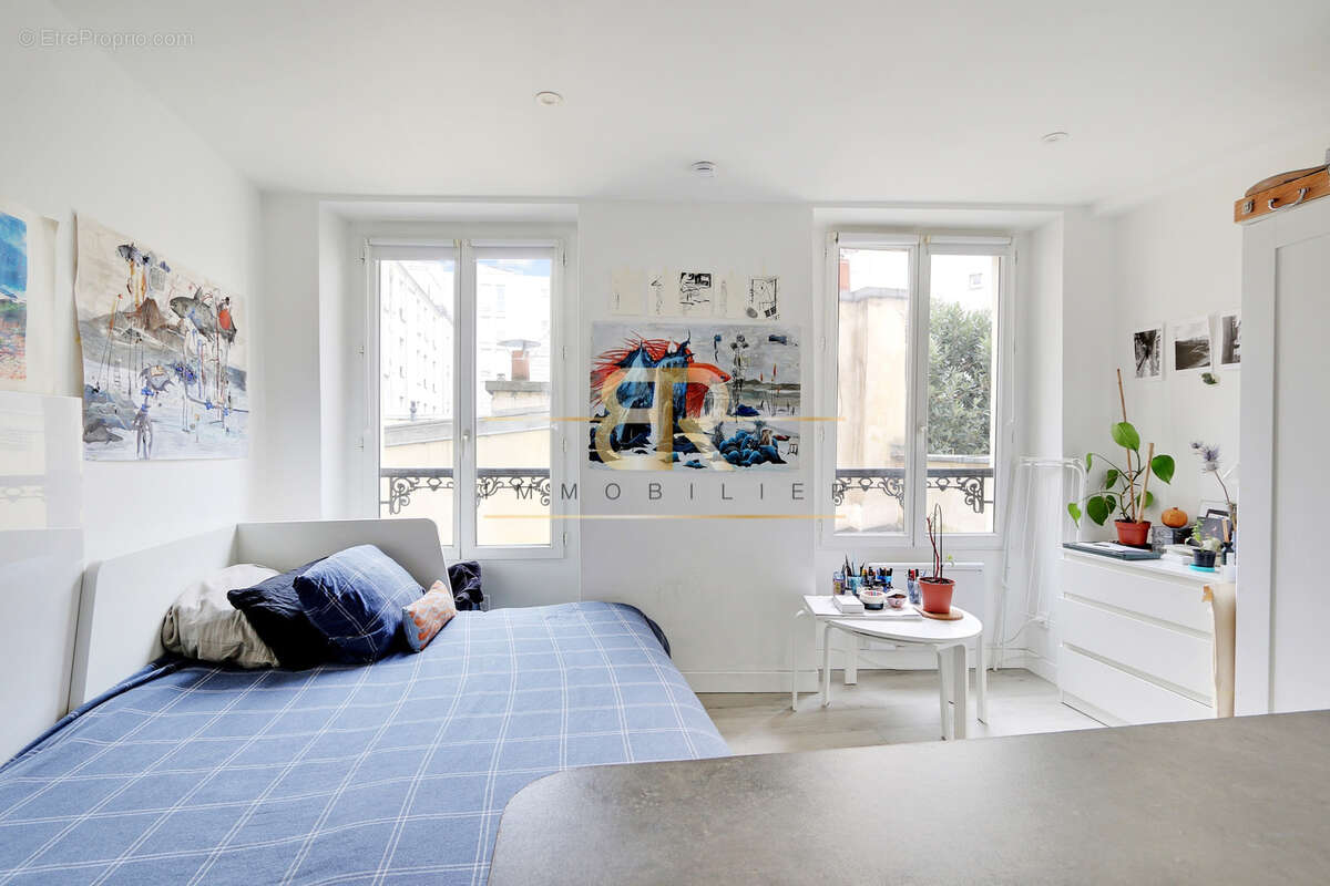 Appartement à PARIS-19E