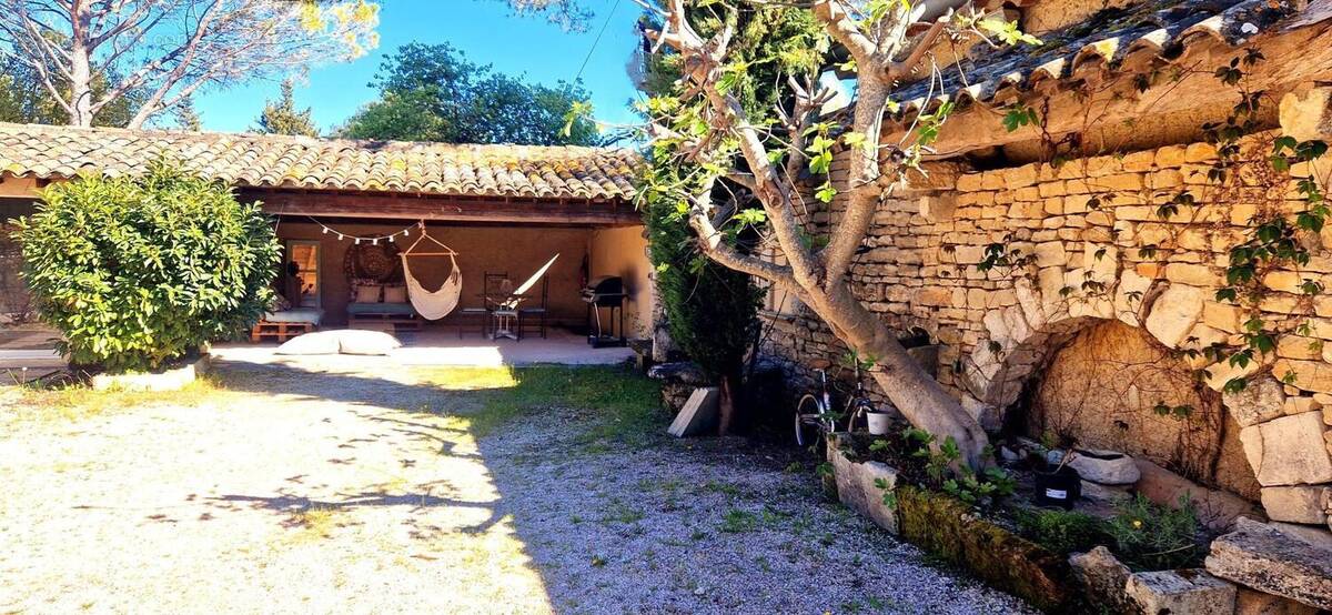 Photo 1 - Maison à CABRIERES-D&#039;AVIGNON