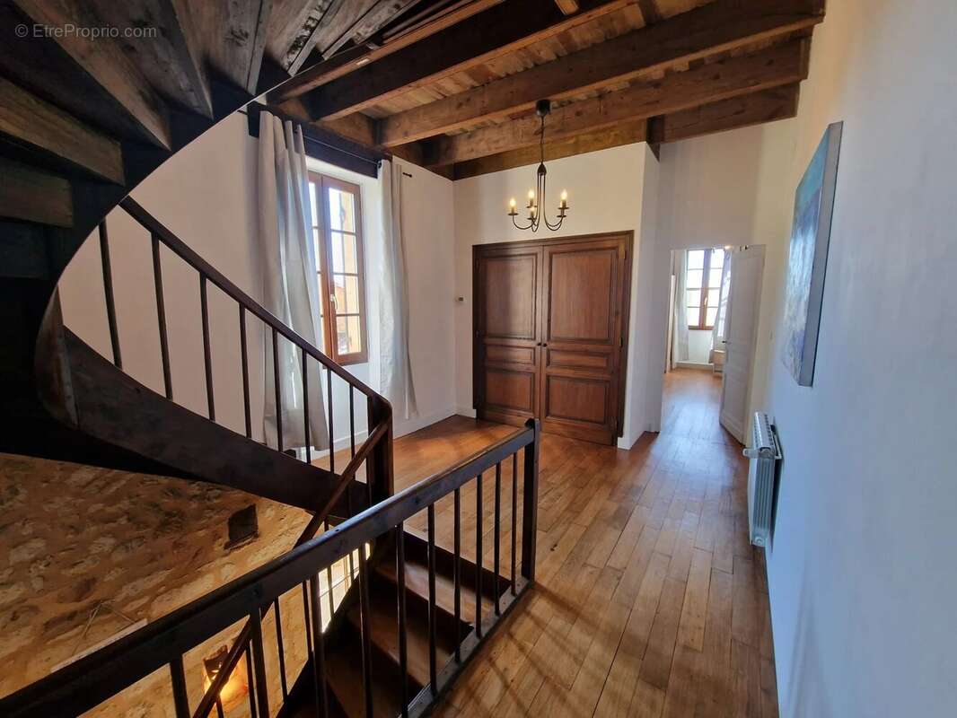 Maison à BEAUMONT-DU-PERIGORD