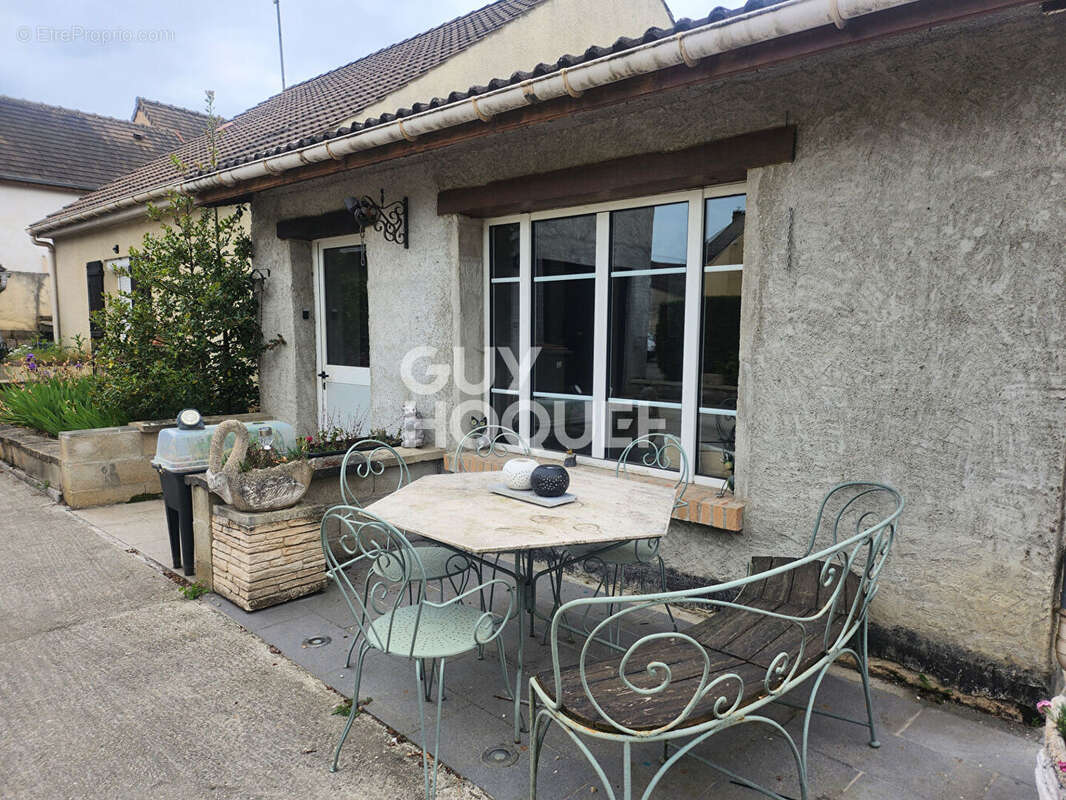 Maison à SOISY-BOUY