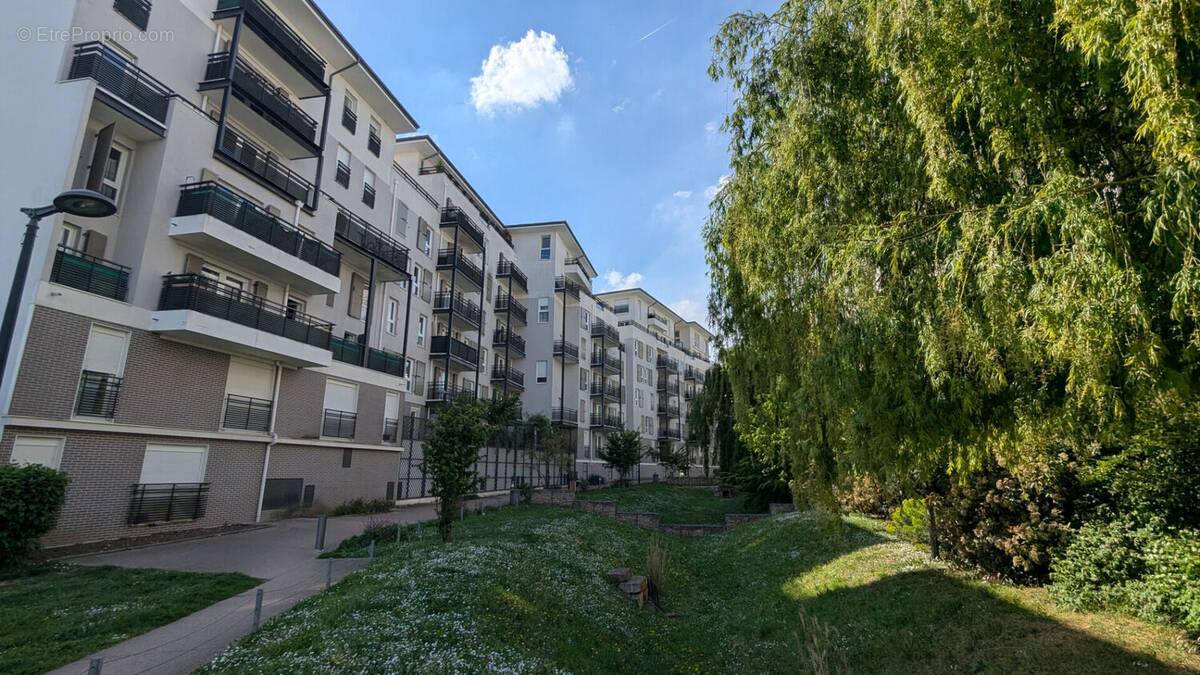 Appartement à ERMONT