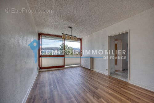 Appartement à ECHIROLLES