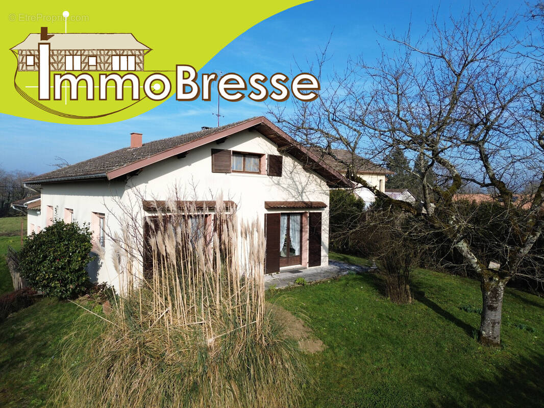 Maison à MONTREVEL-EN-BRESSE